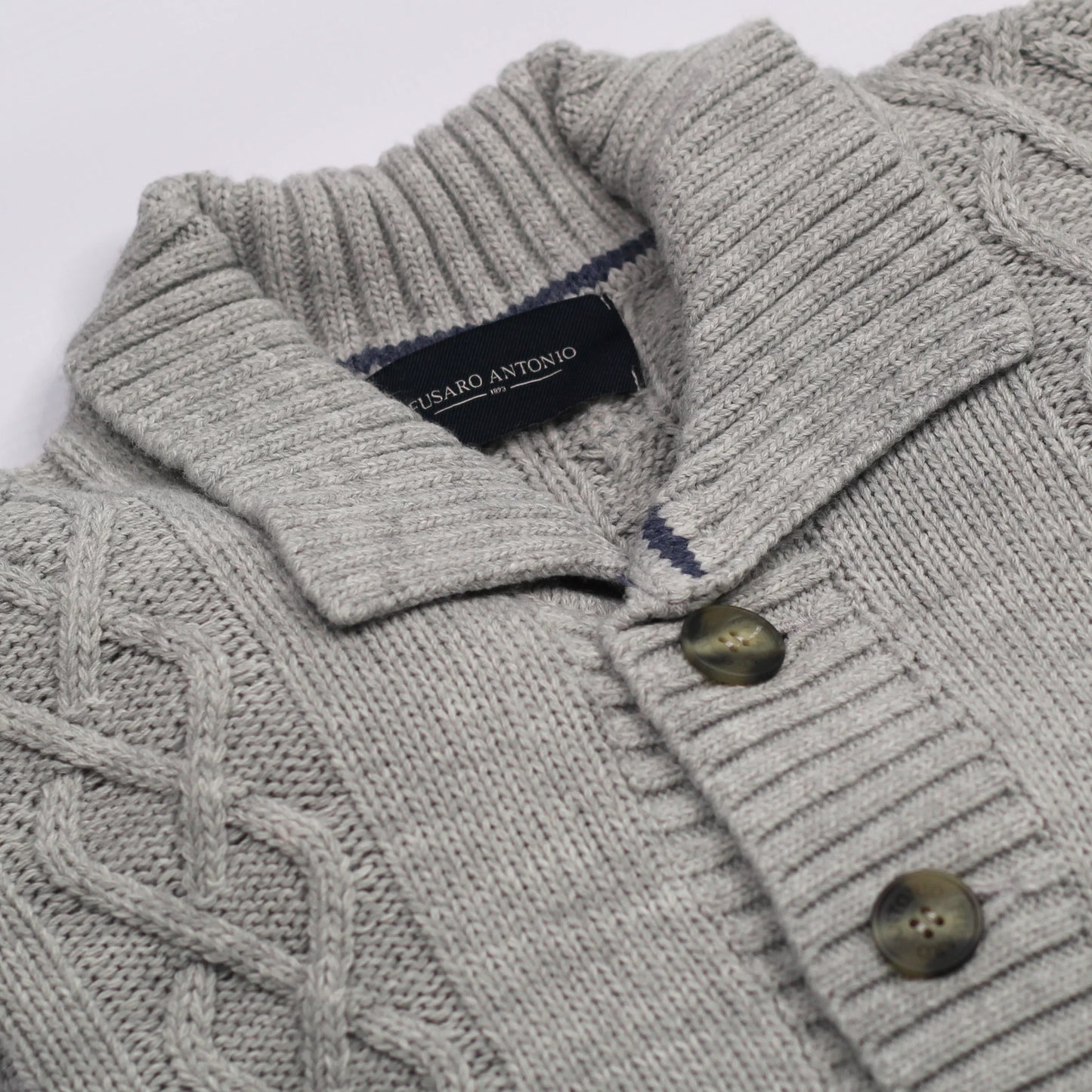 Shop Fusaro Antonio chunky wool blend cardigan in grigio (MA25012-002-04) or browse our range of men's Italian clothing and shoes in leather in-store at Aliverti Cape Town, or shop online. We deliver in South Africa & offer multiple payment plans as well as accept multiple safe & secure payment methods.