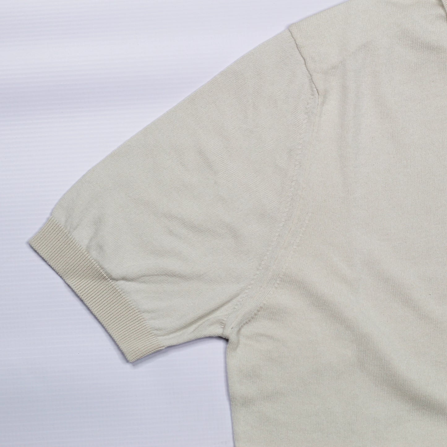 Shop Vela Men's Maglia Yachting Polo in Beige (30352141) or browse our range of men's Italian clothing and shoes in leather in-store at Aliverti Cape Town, or shop online. We deliver in South Africa & offer multiple payment plans as well as accept multiple safe & secure payment methods.