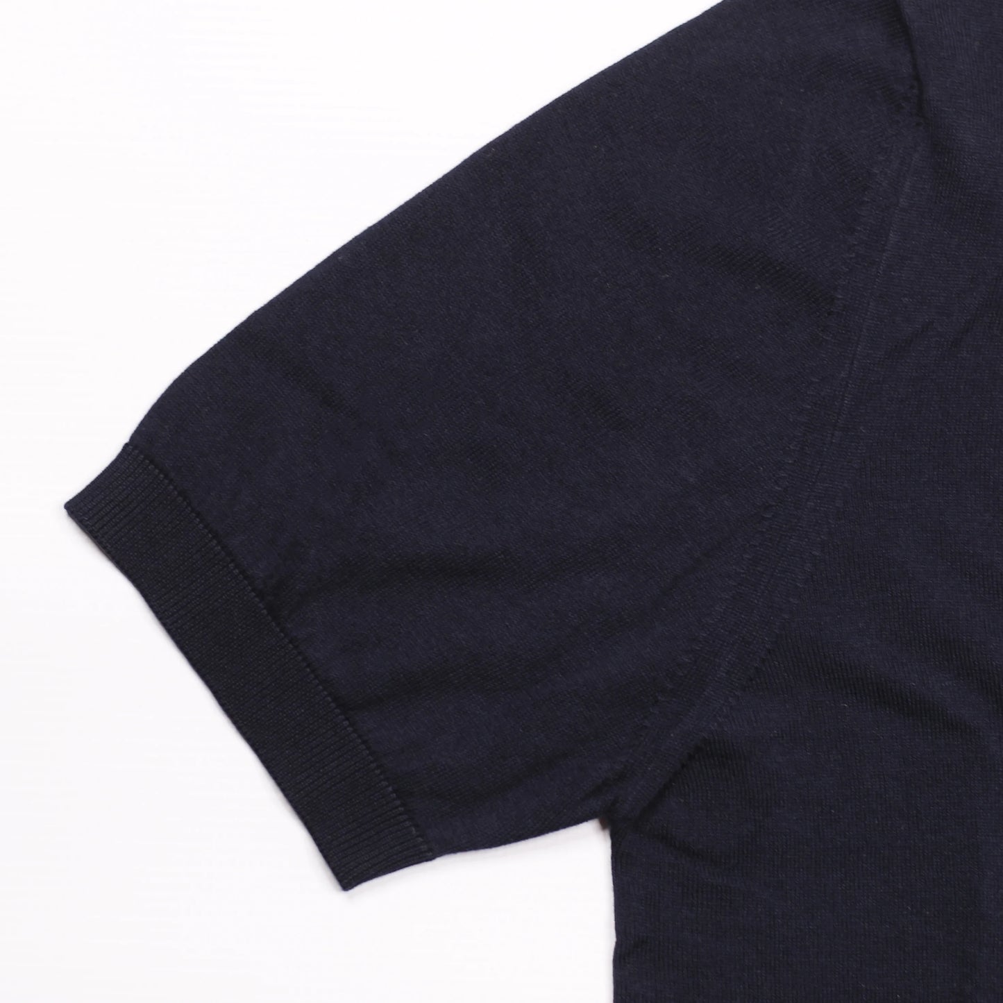 Shop Vela Men's Maglia Girocollo Crewneck in Navy (30352140) or browse our range of men's Italian clothing and shoes in leather in-store at Aliverti Cape Town, or shop online. We deliver in South Africa & offer multiple payment plans as well as accept multiple safe & secure payment methods.