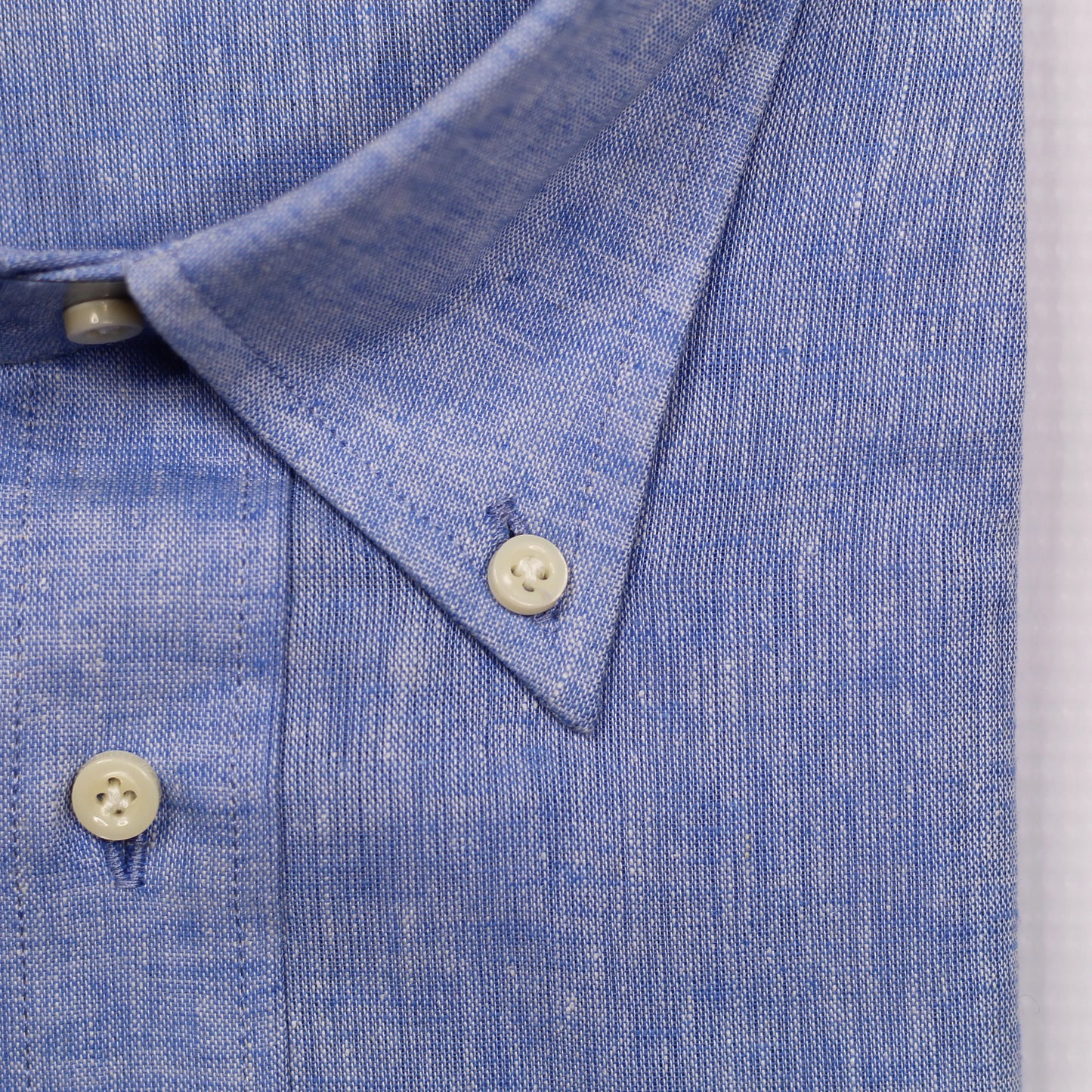 Shop Fusaro Antonio Men's Lino Cotton Shirt in Blue (CA22064) or browse our range of men's Italian clothing and shoes in leather in-store at Aliverti Cape Town, or shop online. We deliver in South Africa & offer multiple payment plans as well as accept multiple safe & secure payment methods.