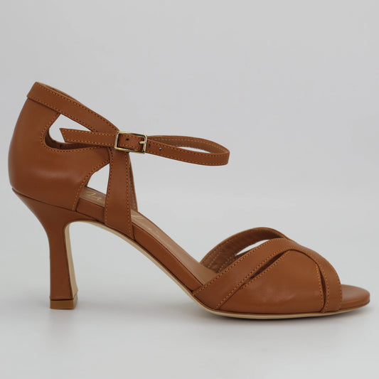 Shop Handmade Italian Leather open toe heels in tan (MA9605/P) or browse our range of hand-made Italian shoes in leather or suede in-store at Aliverti Cape Town, or shop online. We deliver in South Africa & offer multiple payment plans as well as accept multiple safe & secure payment methods.