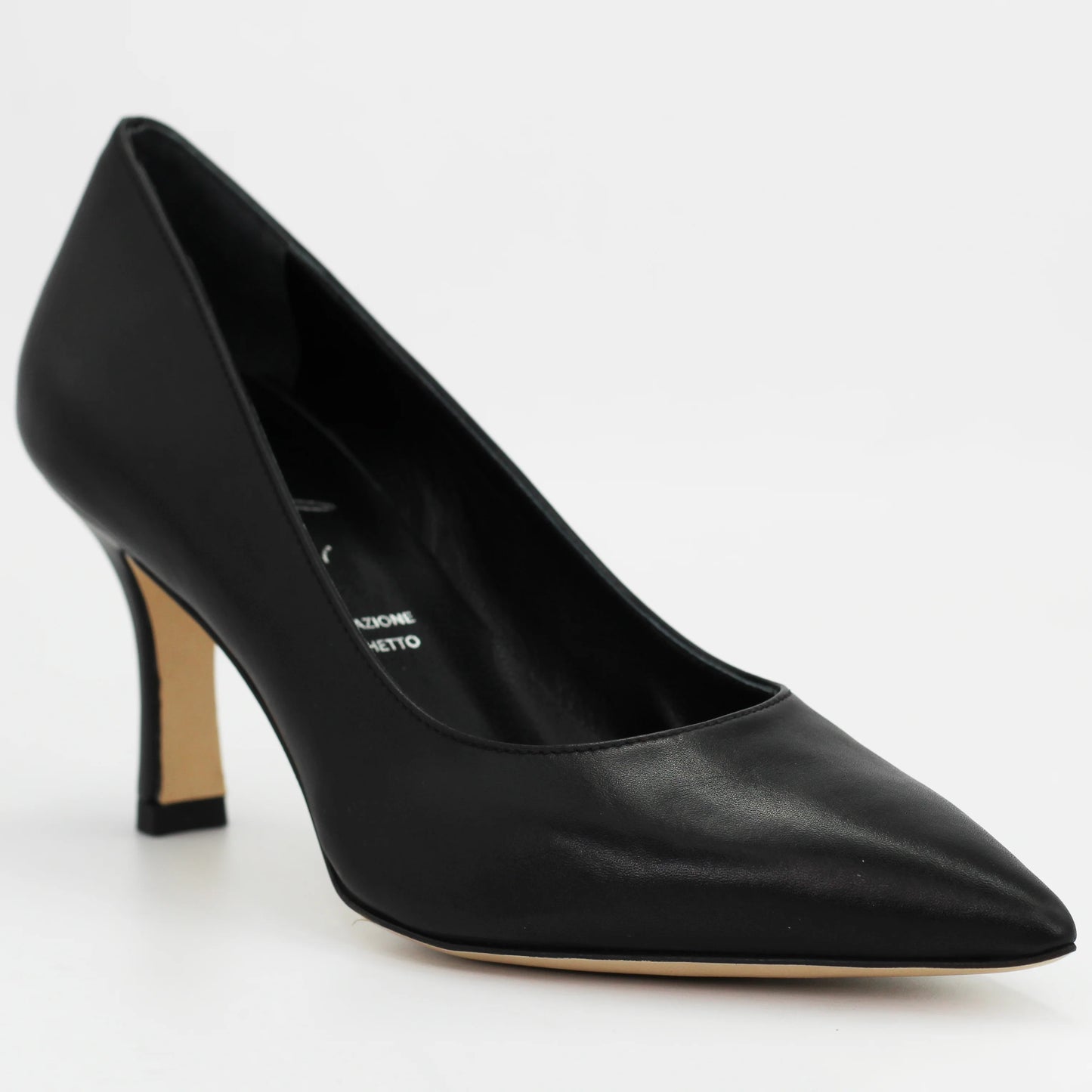 Shop Handmade Italian Leather court heel in black (MA3771) or browse our range of hand-made Italian shoes in leather or suede in-store at Aliverti Cape Town, or shop online. We deliver in South Africa & offer multiple payment plans as well as accept multiple safe & secure payment methods.