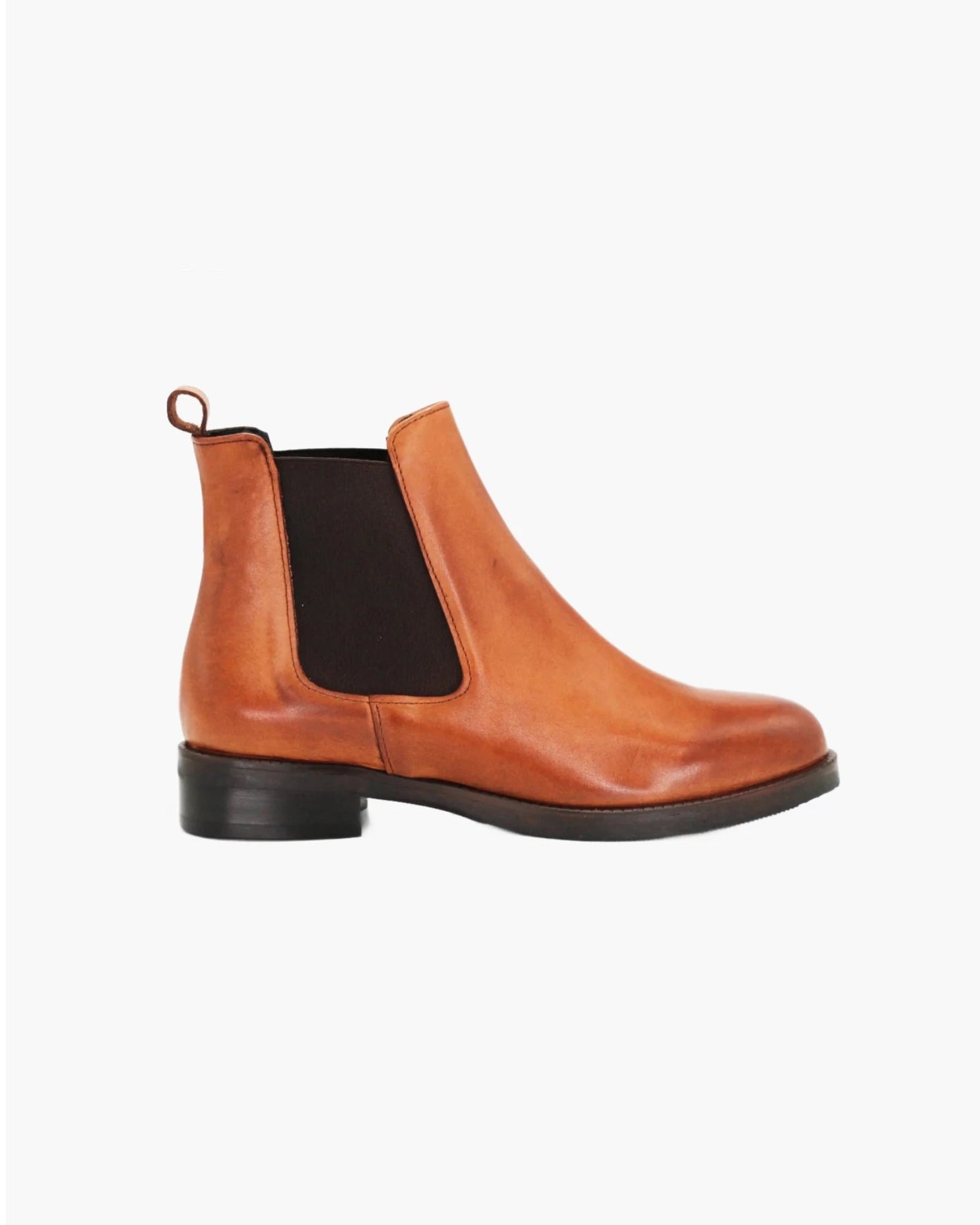 Handmade Italian leather chelsea boot in cuoio | Women | Aliverti