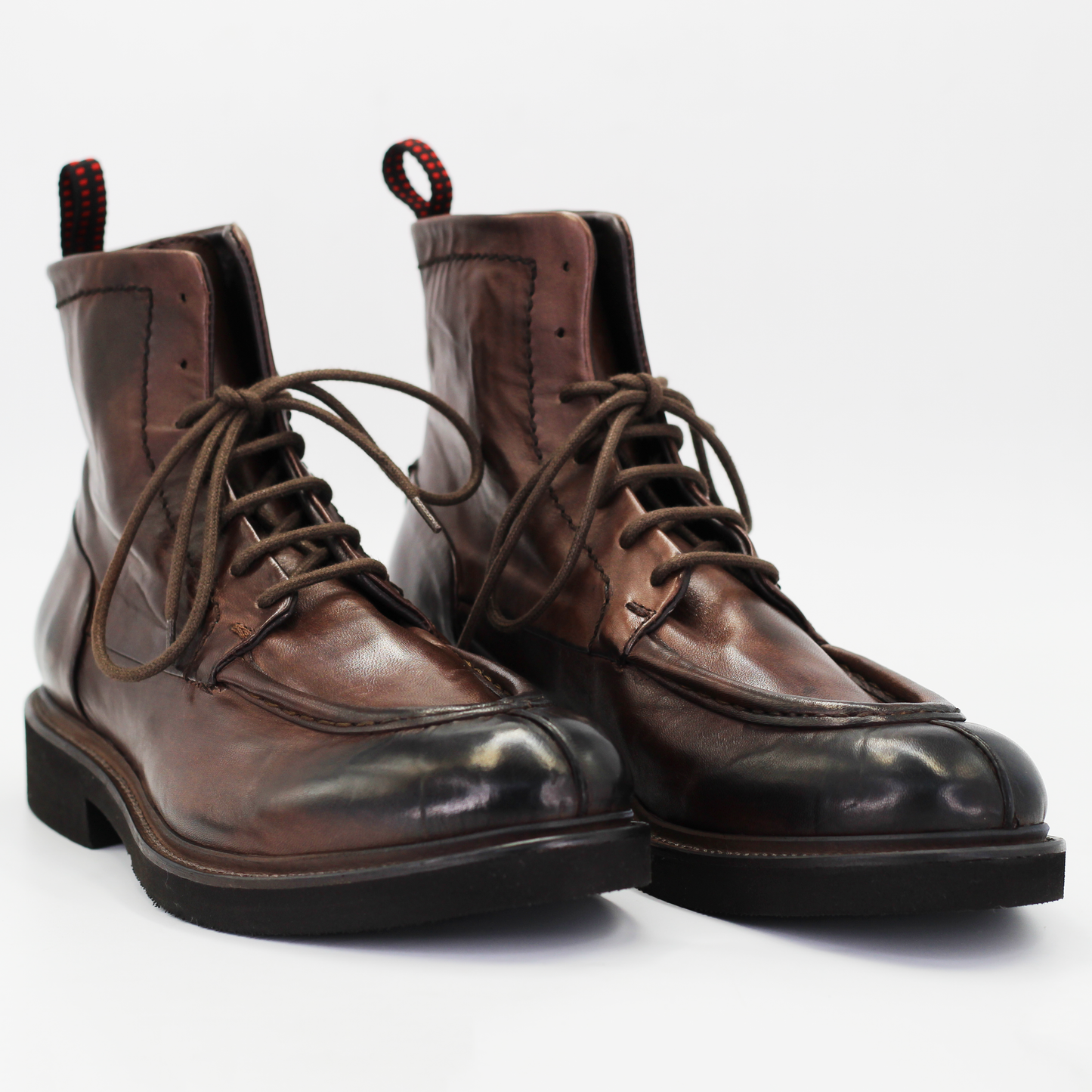 Shop Men's lace-up ankle boot in calf leather testa di moro (JP36526/70) or browse our range of men's Italian clothing and shoes in leather in-store at Aliverti Cape Town, or shop online. We deliver in South Africa & offer multiple payment plans as well as accept multiple safe & secure payment methods.