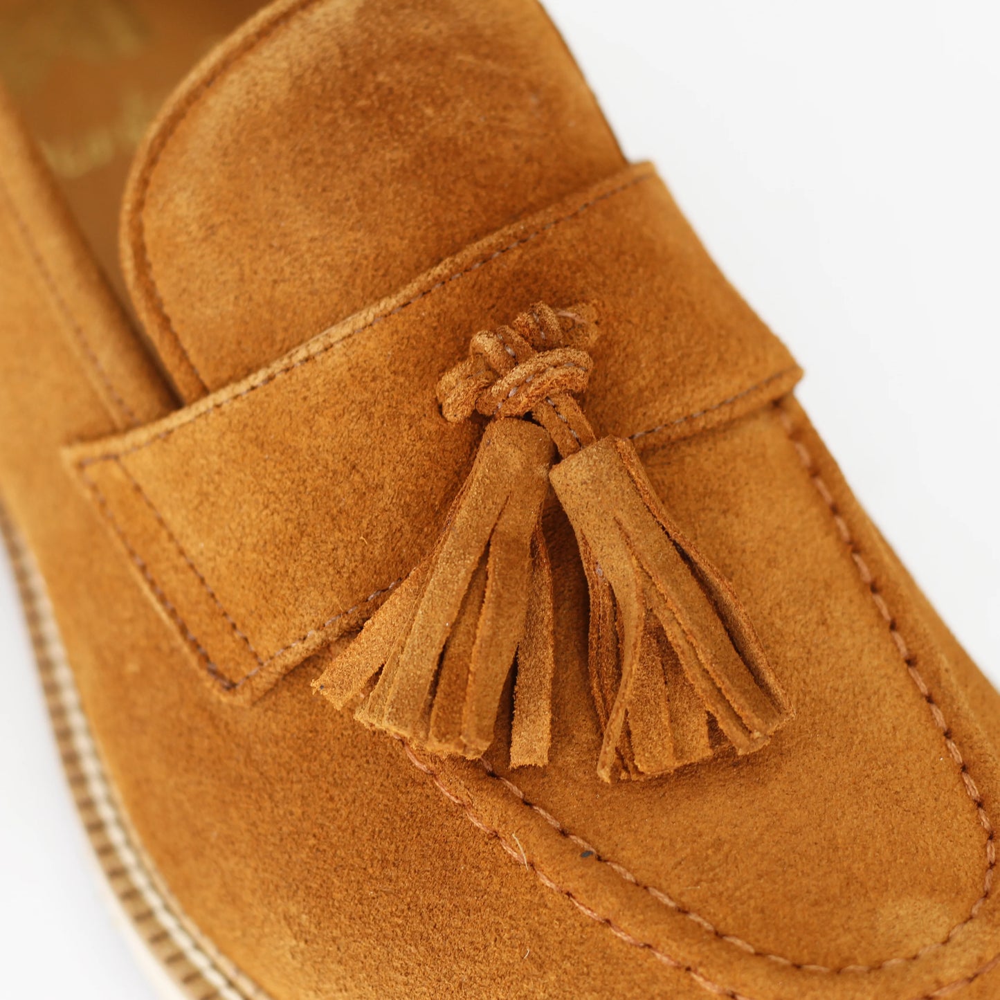 Shop men's moccasin in calf leather suede cuoio (GRU3606-4) or browse our range of men's Italian clothing and shoes in leather in-store at Aliverti Cape Town, or shop online. We deliver in South Africa & offer multiple payment plans as well as accept multiple safe & secure payment methods.