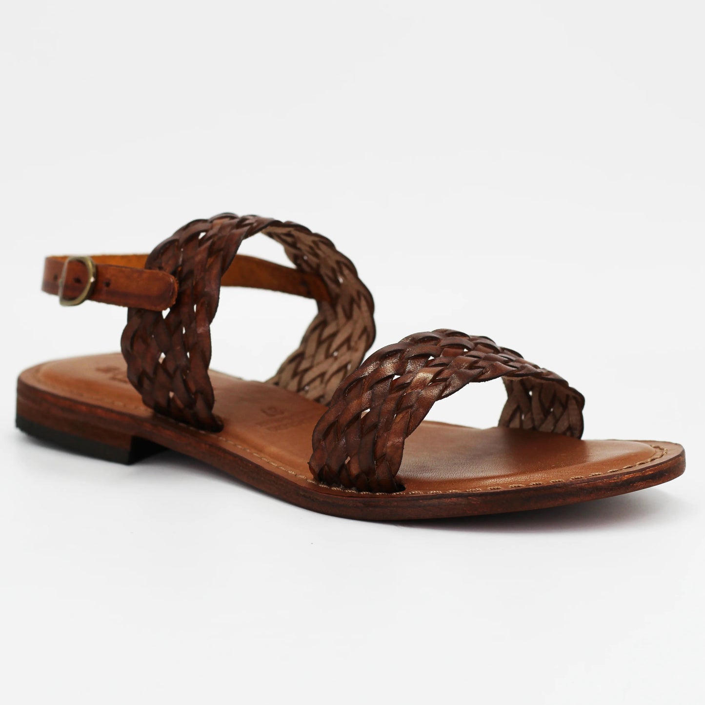Shop Handmade Italian Leather woven sandal (1040) or browse our range of hand-made Italian shoes in leather or suede in-store at Aliverti Cape Town, or shop online. We deliver in South Africa & offer multiple payment plans as well as accept multiple safe & secure payment methods.