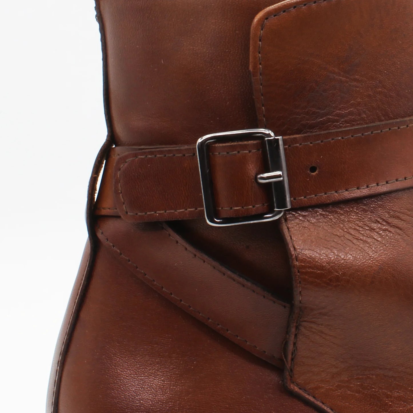 Shop Handmade Italian Leather Heeled Ankle Boot in Tabacco (GC2560) or browse our range of hand-made Italian boots for women in leather or suede in-store at Aliverti Cape Town, or shop online. We deliver in South Africa & offer multiple payment plans as well as accept multiple safe & secure payment methods.