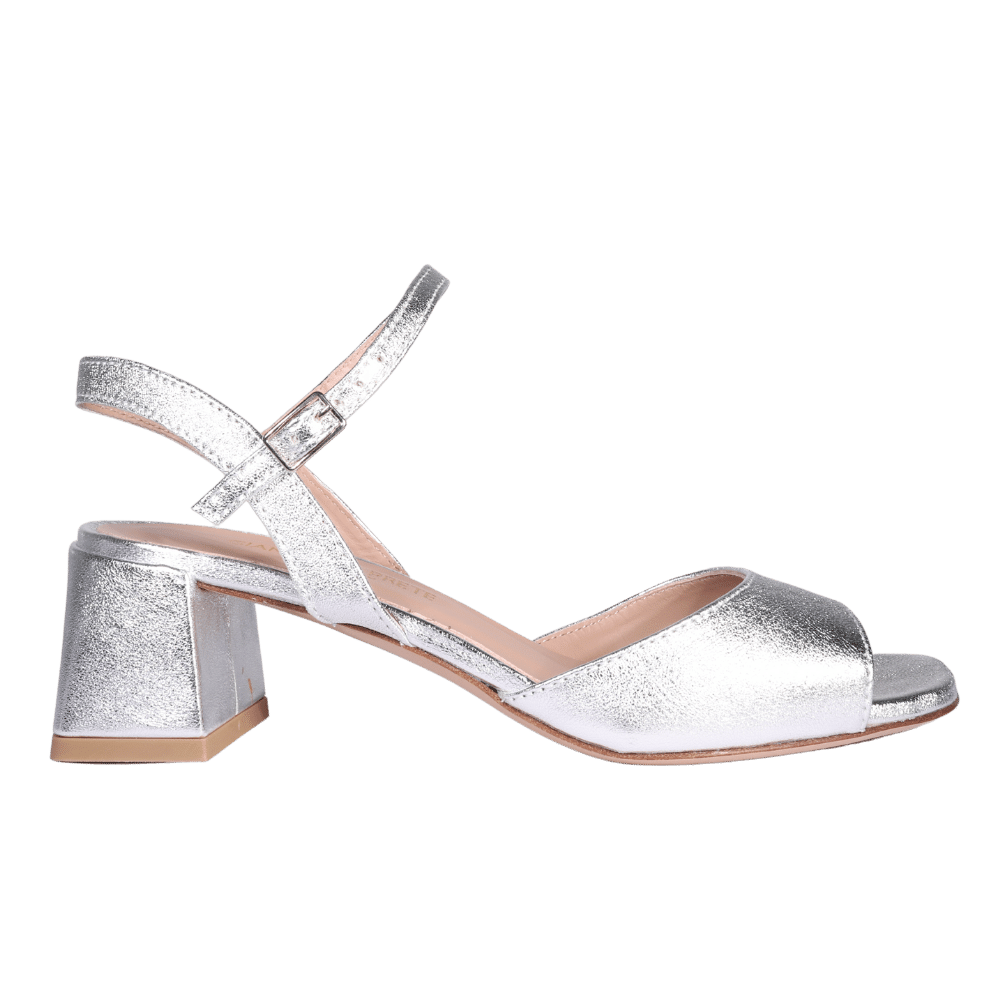 Classic heeled sandals online