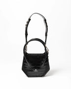 Shop Women's Italian-made Cuoieria Fiorentina Small Tote Bag in crocodile nero (B000006018420-N) or browse our range of hand-made Italian handbags for women in-store at Aliverti Cape Town, or shop online. 

We deliver in South Africa & offer multiple payment plans as well as accept multiple safe & secure payment methods.