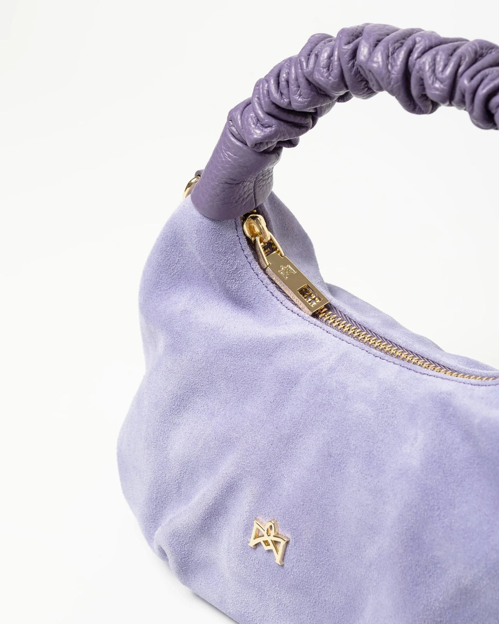 Shop Women's Italian-made Cuoieria Fiorentina Italian Leather Chop Small Hobo in Livanda (B000006098240) or browse our range of hand-made Italian handbags for women in-store at Aliverti Cape Town, or shop online. 

We deliver in South Africa & offer multiple payment plans as well as accept multiple safe & secure payment methods.