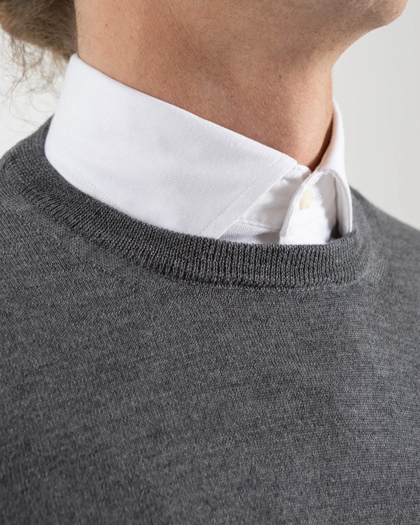 Vela Crew Neck Merino Jersey in Grey (FR3035006)
