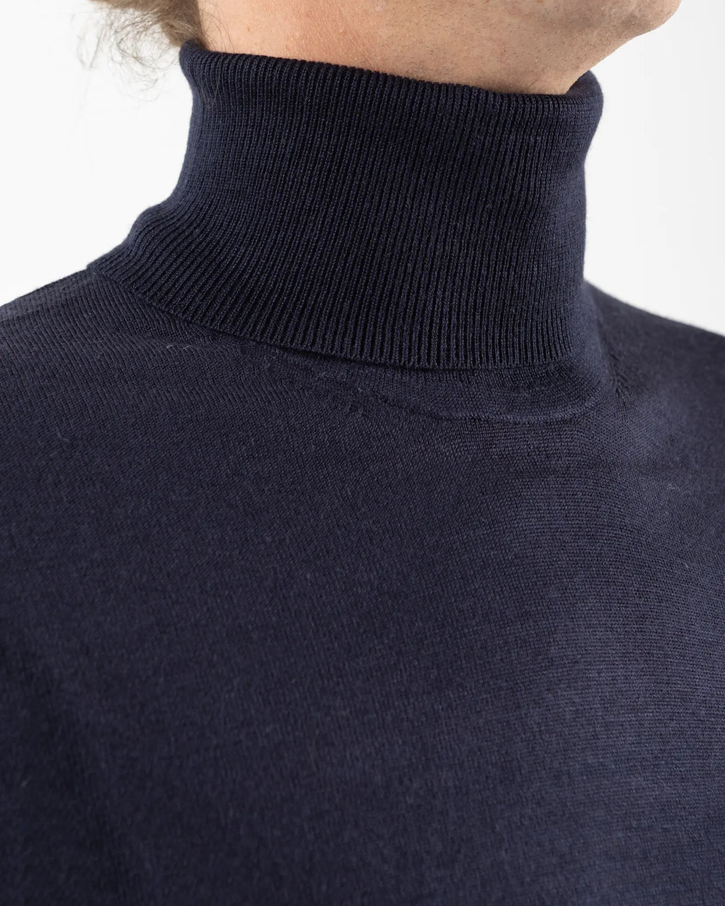 Fusaro Antonio Men's Merino Wool Turtle Neck in Navy Blue (MA23046)