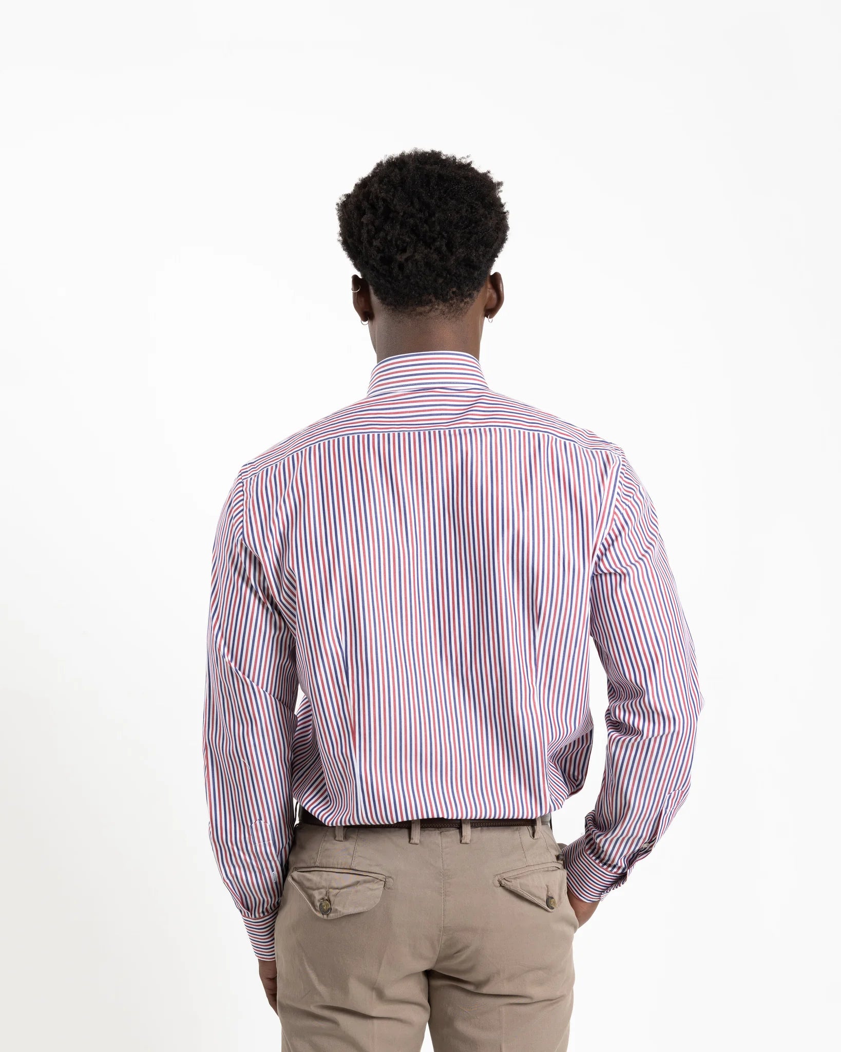 Shop Bianco Oro Men's Cotton Shirt in Red & Blue Stripe or browse our range of men's Italian clothing and shoes in leather in-store at Aliverti Cape Town, or shop online. We deliver in South Africa & offer multiple payment plans as well as accept multiple safe & secure payment methods.