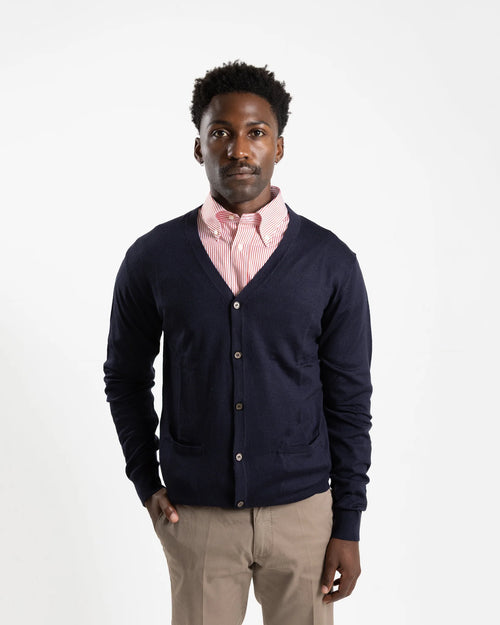Shop Fusaro Antonio Men's Wool Cardigan in Navy Blue or browse our range of men's Italian clothing and shoes in leather in-store at Aliverti Cape Town, or shop online. We deliver in South Africa & offer multiple payment plans as well as accept multiple safe & secure payment methods.