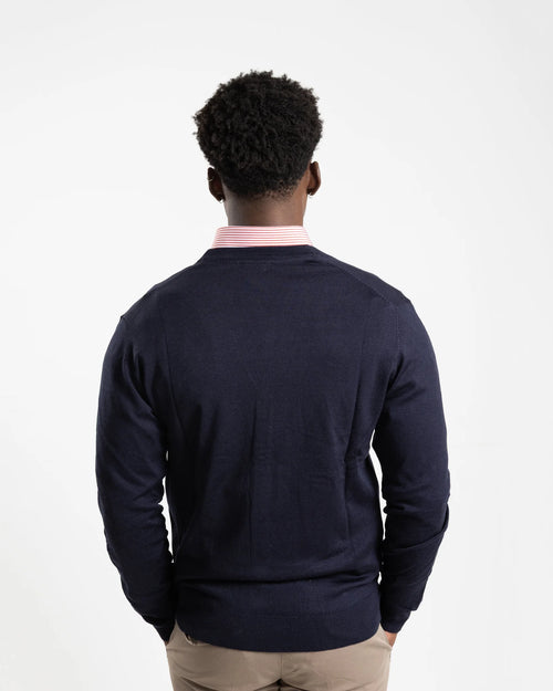Shop Fusaro Antonio Men's Wool Cardigan in Navy Blue or browse our range of men's Italian clothing and shoes in leather in-store at Aliverti Cape Town, or shop online. We deliver in South Africa & offer multiple payment plans as well as accept multiple safe & secure payment methods.
