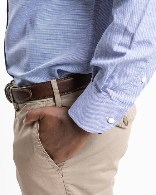 Shop Bianco Oro Men's Cotton Shirt in Blue or browse our range of men's Italian clothing and shoes in leather in-store at Aliverti Cape Town, or shop online. We deliver in South Africa & offer multiple payment plans as well as accept multiple safe & secure payment methods.