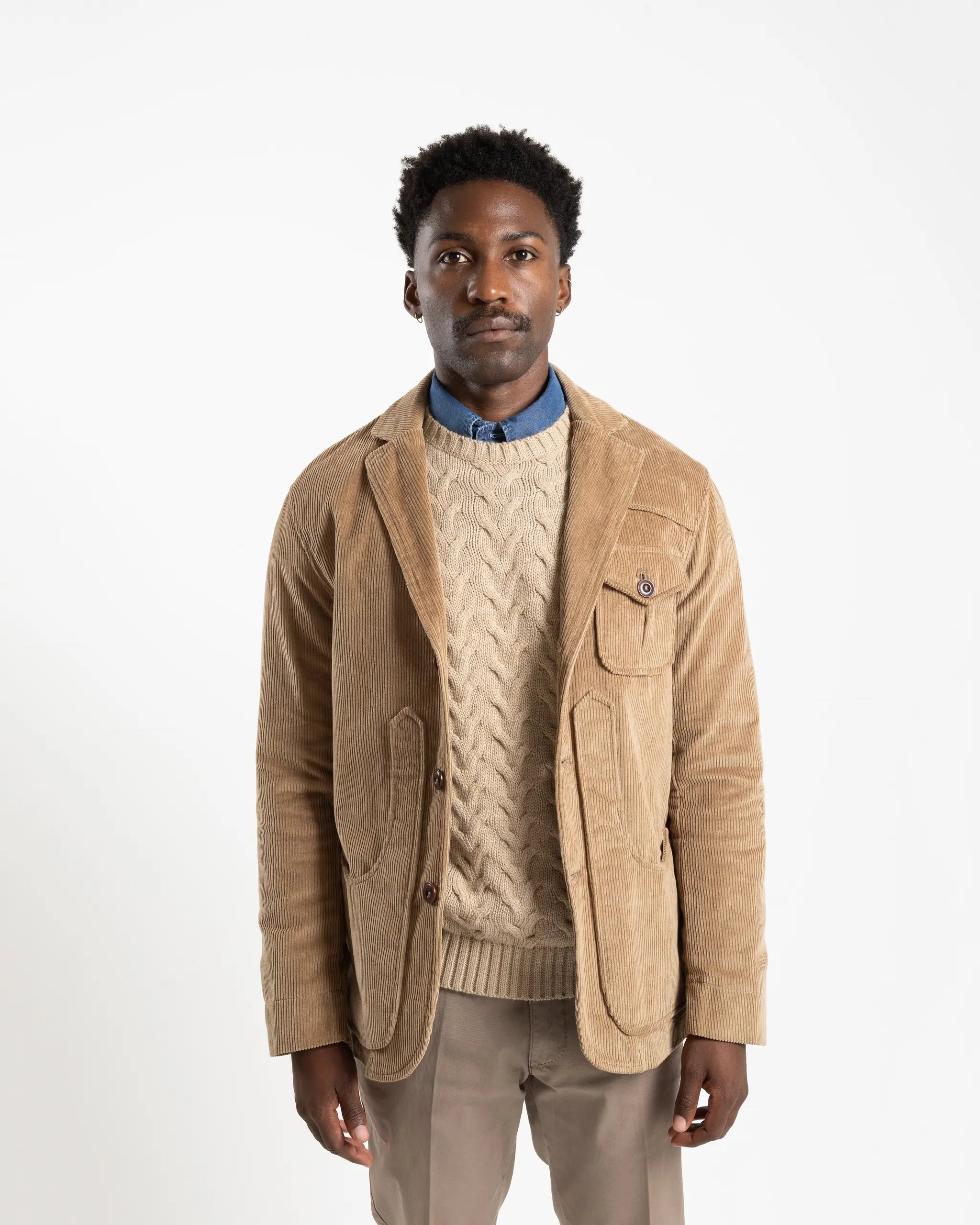 Shop Capalbio Men's Corduroy Jacket in Camel  or browse our range of men's Italian clothing and shoes in leather in-store at Aliverti Cape Town, or shop online. We deliver in South Africa & offer multiple payment plans as well as accept multiple safe & secure payment methods.