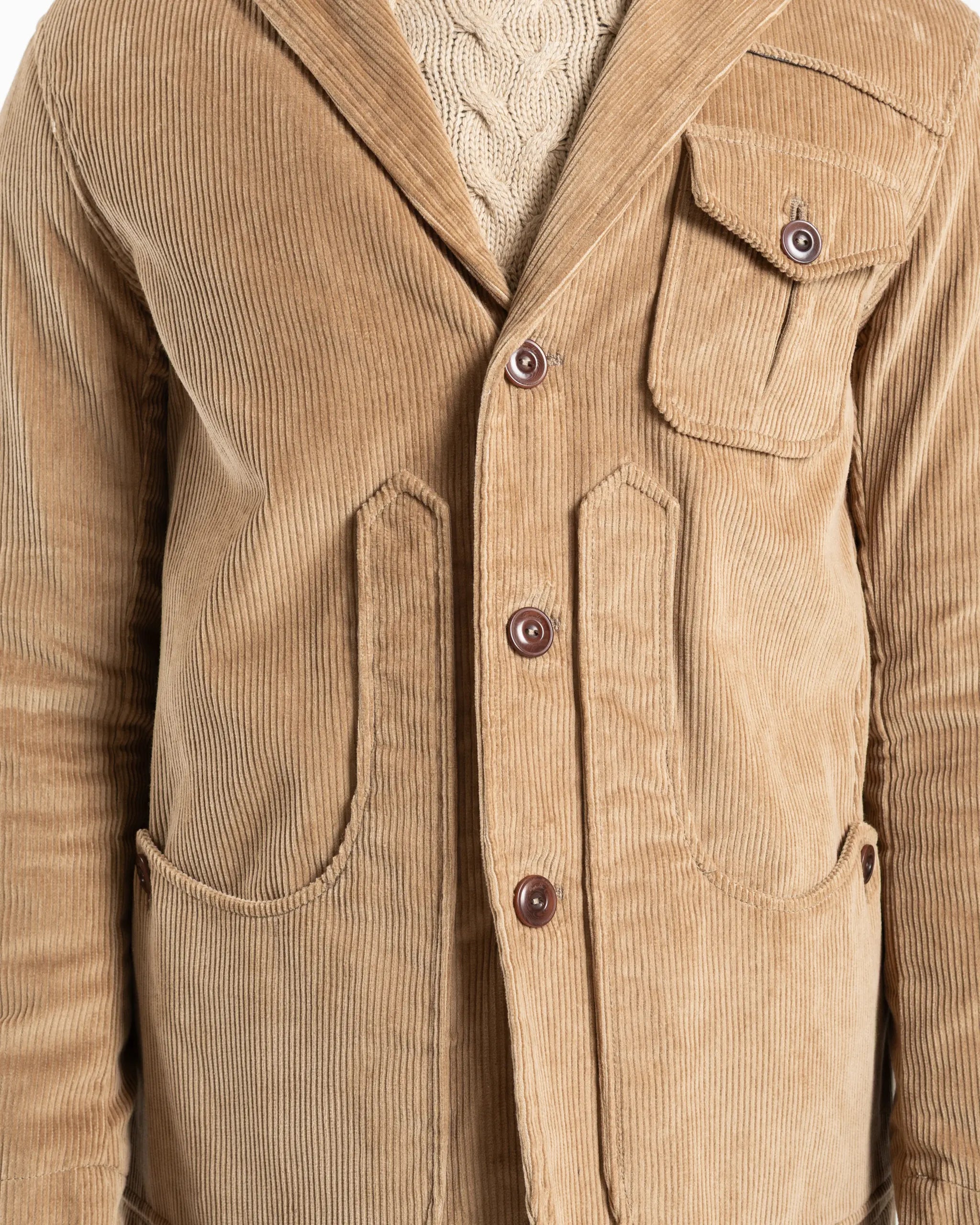 Shop Capalbio Men's Corduroy Jacket in Camel  or browse our range of men's Italian clothing and shoes in leather in-store at Aliverti Cape Town, or shop online. We deliver in South Africa & offer multiple payment plans as well as accept multiple safe & secure payment methods.