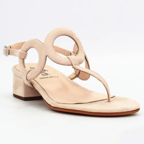 Shop Handmade Italian Leather Women's Block Heel Sandal in Calf Leather Suede Sabbia (EDG10021) or browse our range of hand-made Italian shoes in leather or suede in-store at Aliverti Cape Town, or shop online. We deliver in South Africa & offer multiple payment plans as well as accept multiple safe & secure payment methods.