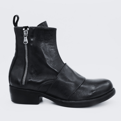 Ladies genuine leather Italian ankle boot with double zip in black made in Italy exclusively for Aliverti