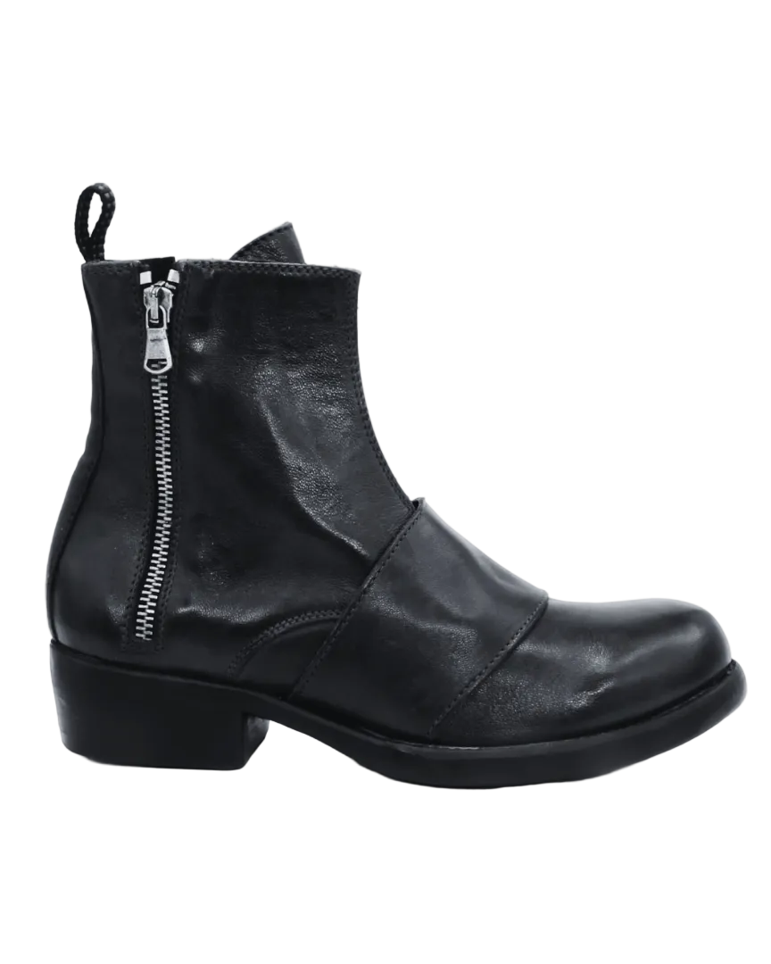 Ladies genuine leather Italian ankle boot with double zip in black made in Italy exclusively for Aliverti