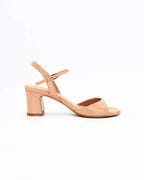 Shop Handmade Italian Leather Women's Block Heel in Calf Leather Carne (RIVOLI2) or browse our range of hand-made Italian shoes in leather or suede in-store at Aliverti Cape Town, or shop online. We deliver in South Africa & offer multiple payment plans as well as accept multiple safe & secure payment methods.