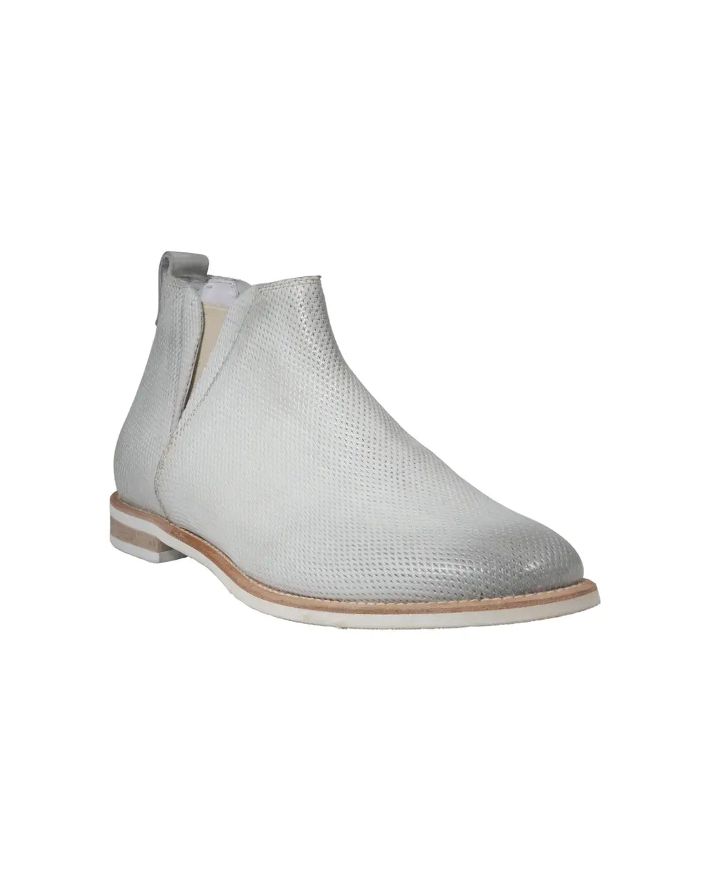 Shop Ladies Italian Leather Ankle Boots in White with Ultra Light-weight Sole (BR9433OSS) or browse our range of hand-made Italian ankle boots in leather or suede in-store at Aliverti Durban or Cape Town, or shop online. We deliver in South Africa & offer multiple payment plans as well as accept multiple safe & secure payment methods.