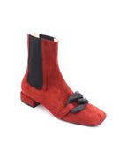 Shop Handmade Italian Leather Suede Boot in Red (2720) or browse our range of hand-made Italian boots for women in leather or suede in-store at Aliverti Durban or Cape Town, or shop online. We deliver in South Africa & offer multiple payment plans as well as accept multiple safe & secure payment methods.