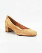 Shop Handmade Classic Block Heel in Calf Leather Suede Legno Beige (AFI258) or browse our range of hand-made Italian shoes in leather or suede in-store at Aliverti Cape Town, or shop online. We deliver in South Africa & offer multiple payment plans as well as accept multiple safe & secure payment methods.