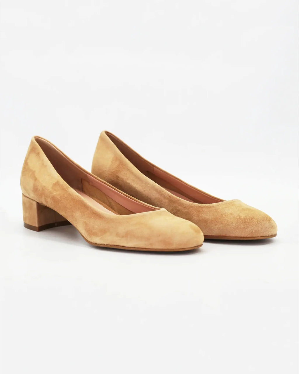 Shop Handmade Classic Block Heel in Calf Leather Suede Legno Beige (AFI258) or browse our range of hand-made Italian shoes in leather or suede in-store at Aliverti Cape Town, or shop online. We deliver in South Africa & offer multiple payment plans as well as accept multiple safe & secure payment methods.