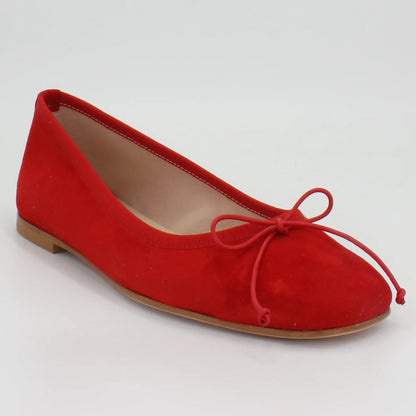 Shop Handmade Italian Leather suede ballerina pump in rosso red (E485) or browse our range of hand-made Italian shoes in leather or suede in-store at Aliverti Cape Town, or shop online. We deliver in South Africa & offer multiple payment plans as well as accept multiple safe & secure payment methods.