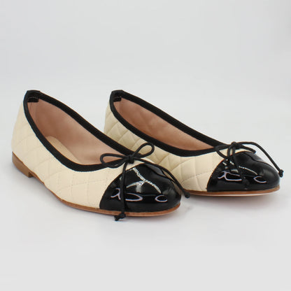 Shop Handmade Italian Leather ballerina pump in panna (E504) or browse our range of hand-made Italian shoes in leather or suede in-store at Aliverti Cape Town, or shop online. We deliver in South Africa & offer multiple payment plans as well as accept multiple safe & secure payment methods.