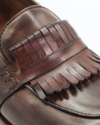 Shop Women's fringe loafer in calf leather testa di moro(BRD10689) or browse our range of men's Italian clothing and shoes in leather in-store at Aliverti Cape Town, or shop online. We deliver in South Africa & offer multiple payment plans as well as accept multiple safe & secure payment methods.