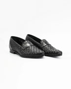 Shop Women's woven penny loafer in calf leather nero (BRD10029)  or browse our range of men's Italian clothing and shoes in leather in-store at Aliverti Cape Town, or shop online. We deliver in South Africa & offer multiple payment plans as well as accept multiple safe & secure payment methods.