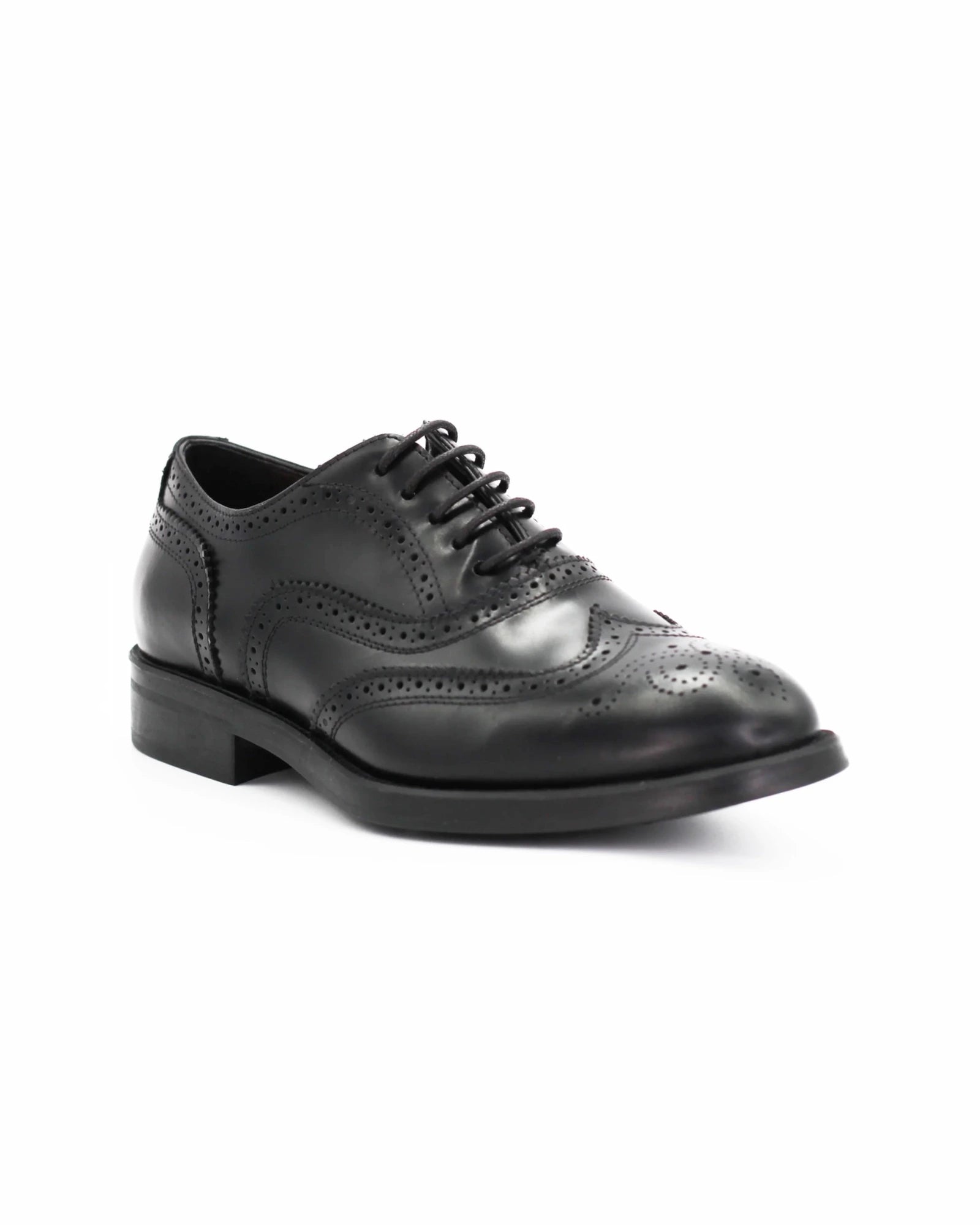 Shop Men's brogue in calf leather nero (BRU12321) or browse our range of men's Italian clothing and shoes in leather in-store at Aliverti Cape Town, or shop online. We deliver in South Africa & offer multiple payment plans as well as accept multiple safe & secure payment methods.