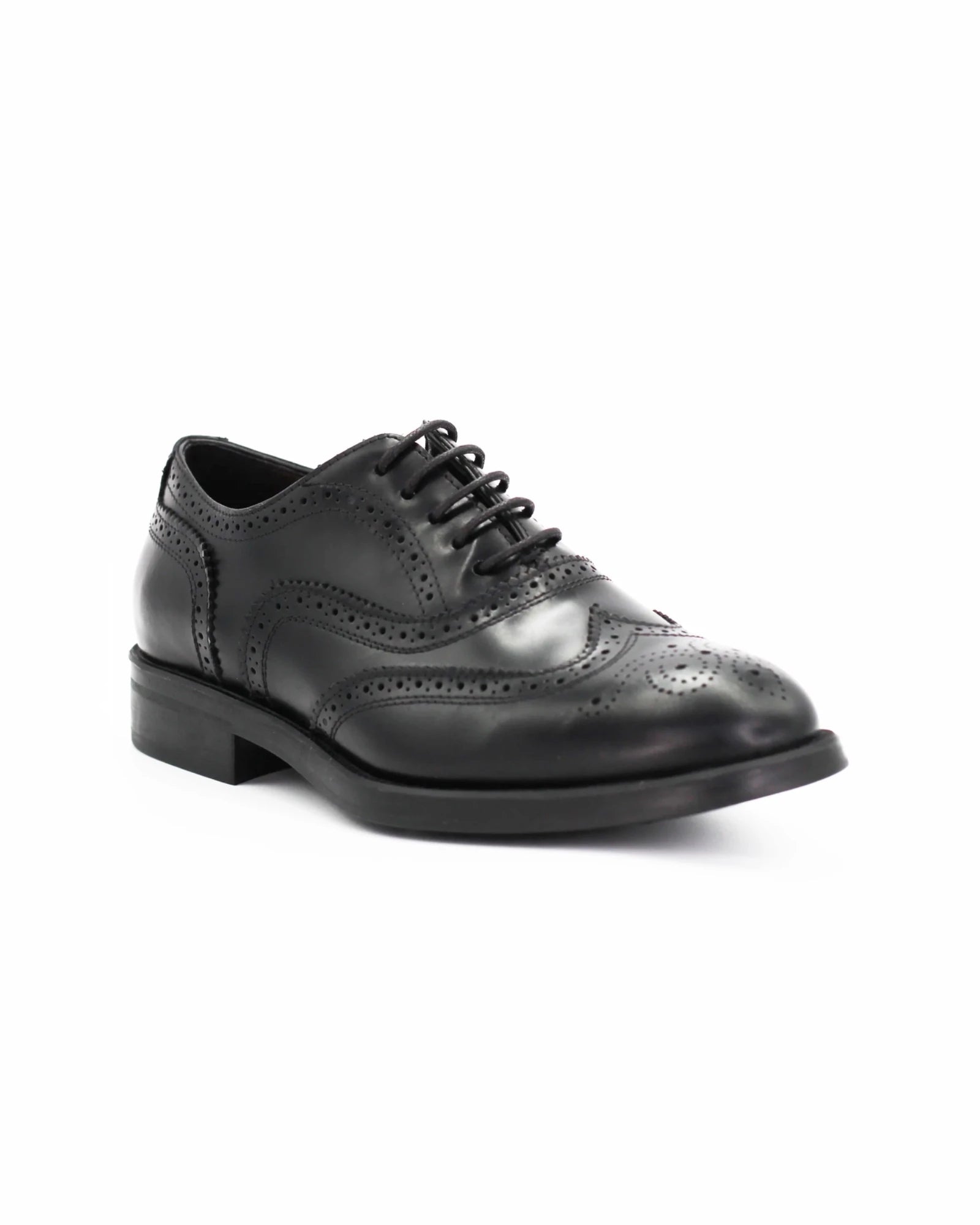Shop Women's classic brogue in calf leather nero (BRD12158) or browse our range of men's Italian clothing and shoes in leather in-store at Aliverti Cape Town, or shop online. We deliver in South Africa & offer multiple payment plans as well as accept multiple safe & secure payment methods.
