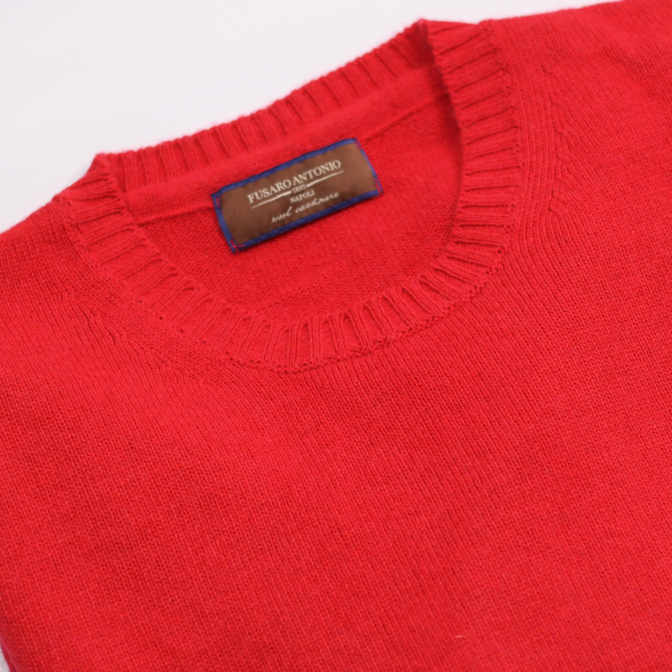 Fusaro Antonio crewneck wool cashmere jersey in rosso (MA21051)