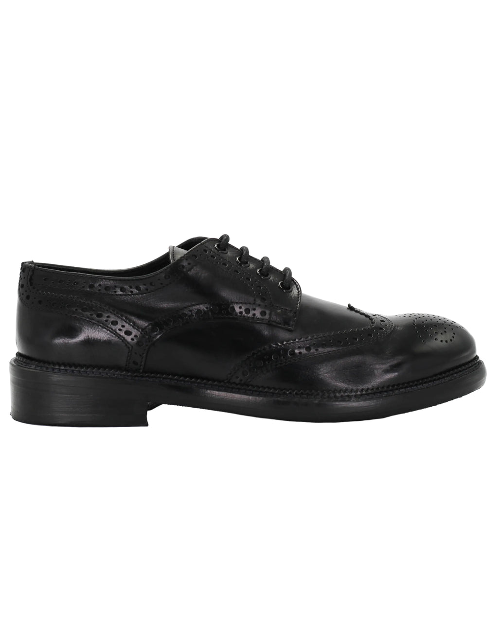 Shop Men's derby brogue in calf leather nero (JPU37340/2) or browse our range of men's Italian clothing and shoes in leather in-store at Aliverti Cape Town, or shop online. We deliver in South Africa & offer multiple payment plans as well as accept multiple safe & secure payment methods.