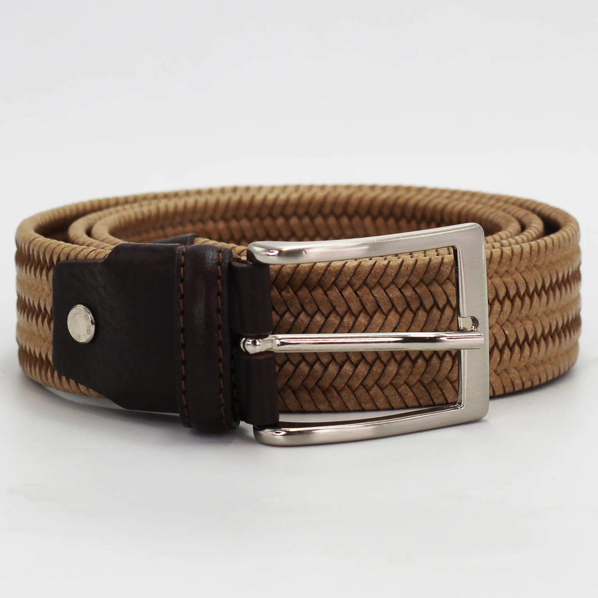 Shop our Italian-made Cuoieria Fiorentina woven Italian leather belt in taupe (CIODGEL00G040) or browse our range of Italian belts for men & women in-store at Aliverti Cape Town, or shop online. 

We deliver in South Africa & offer multiple payment plans as well as accept multiple safe & secure payment methods.