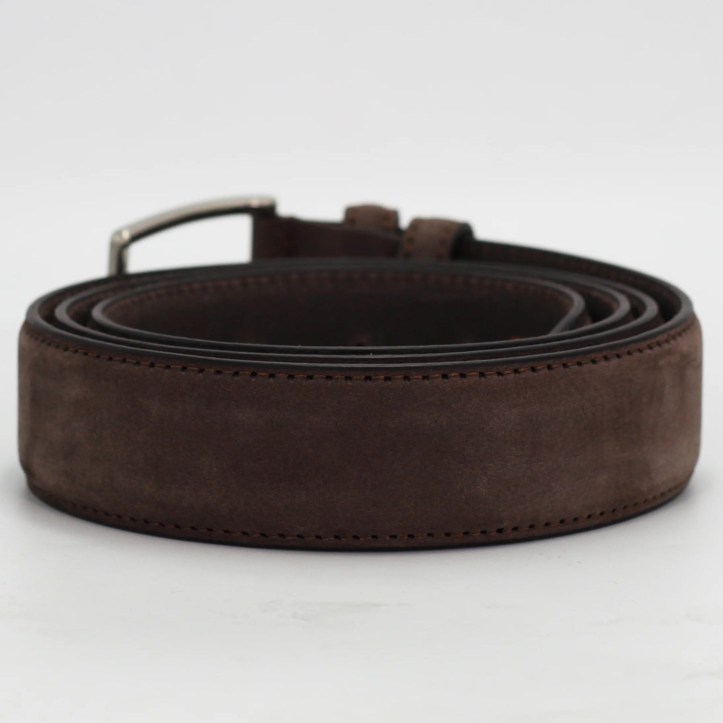 Shop our Italian-made Cuoieria Fiorentina Italian leather suede belt in brown (CIODGEL00G040) or browse our range of Italian belts for men & women in-store at Aliverti Cape Town, or shop online. 

We deliver in South Africa & offer multiple payment plans as well as accept multiple safe & secure payment methods.