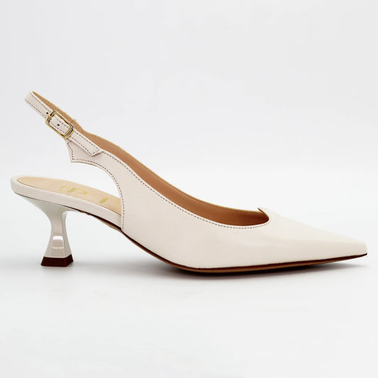 Shop Women's slingback kitten heel in calf leather burro (MP1928) or browse our range of men's Italian clothing and shoes in leather in-store at Aliverti Cape Town, or shop online. We deliver in South Africa & offer multiple payment plans as well as accept multiple safe & secure payment methods.