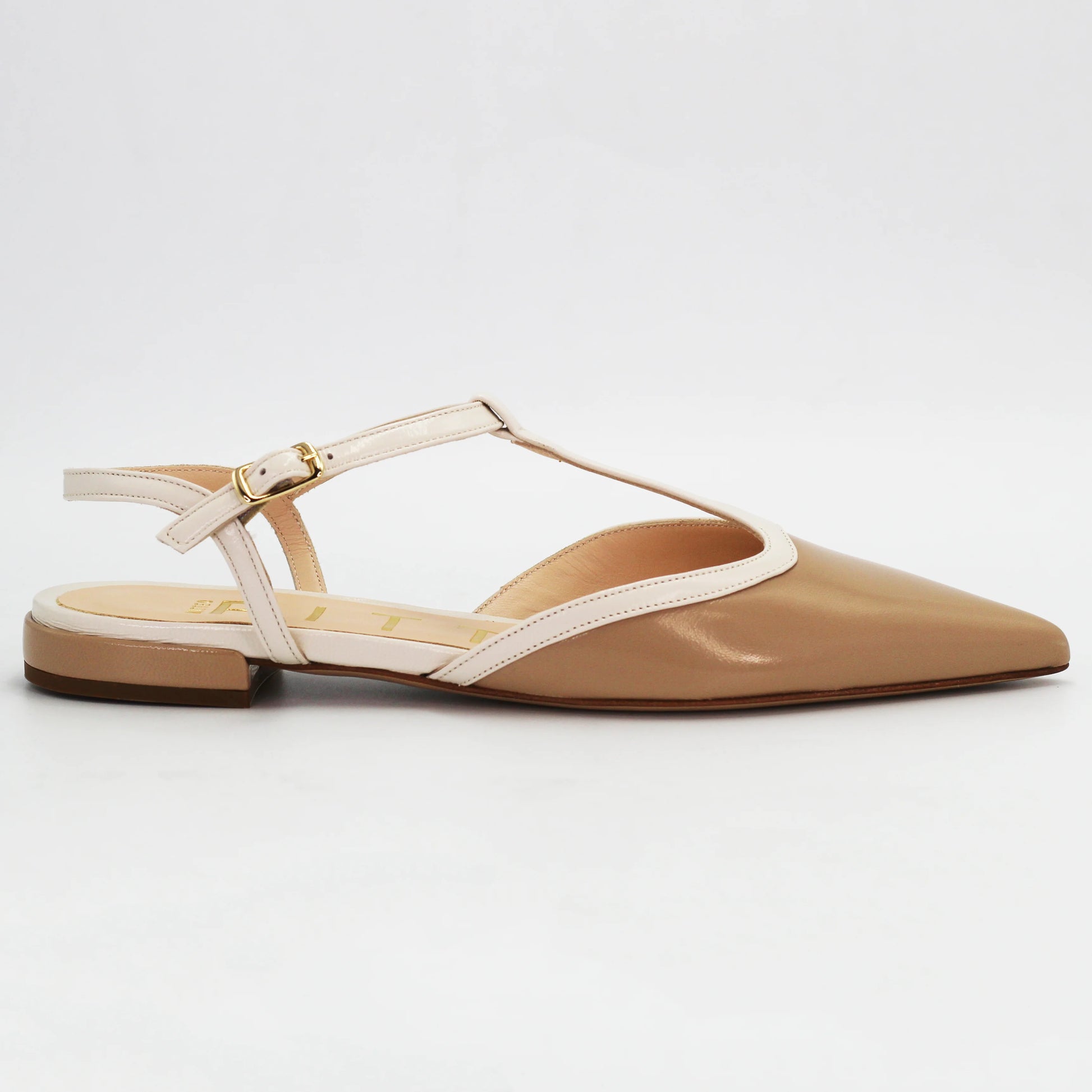 Shop Women's mary-jane sandal in calf leather burro (MP1425) or browse our range of men's Italian clothing and shoes in leather in-store at Aliverti Cape Town, or shop online. We deliver in South Africa & offer multiple payment plans as well as accept multiple safe & secure payment methods.