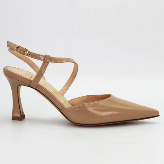 Shop Women's pointed heel in calf leather burro (MP1639) or browse our range of men's Italian clothing and shoes in leather in-store at Aliverti Cape Town, or shop online. We deliver in South Africa & offer multiple payment plans as well as accept multiple safe & secure payment methods.