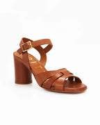 Shop Women's block heel in calf leather cuoio (MP1726) or browse our range of men's Italian clothing and shoes in leather in-store at Aliverti Cape Town, or shop online. We deliver in South Africa & offer multiple payment plans as well as accept multiple safe & secure payment methods.