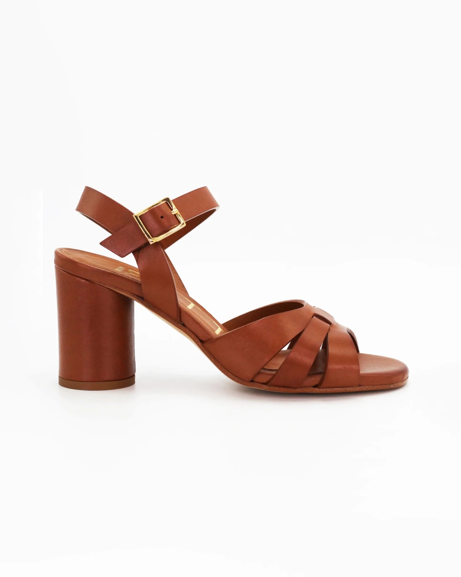 Shop Women's block heel in calf leather cuoio (MP1726) or browse our range of men's Italian clothing and shoes in leather in-store at Aliverti Cape Town, or shop online. We deliver in South Africa & offer multiple payment plans as well as accept multiple safe & secure payment methods.