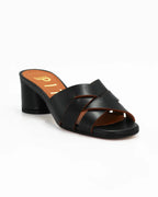 Shop Women's block heel in calf leather nero (MP2118) or browse our range of men's Italian clothing and shoes in leather in-store at Aliverti Cape Town, or shop online. We deliver in South Africa & offer multiple payment plans as well as accept multiple safe & secure payment methods.