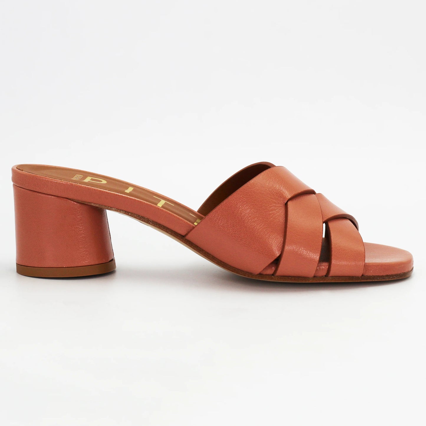 Shop women's block heel in calf leather pesca (MP2118) or browse our range of men's Italian clothing and shoes in leather in-store at Aliverti Cape Town, or shop online. We deliver in South Africa & offer multiple payment plans as well as accept multiple safe & secure payment methods.