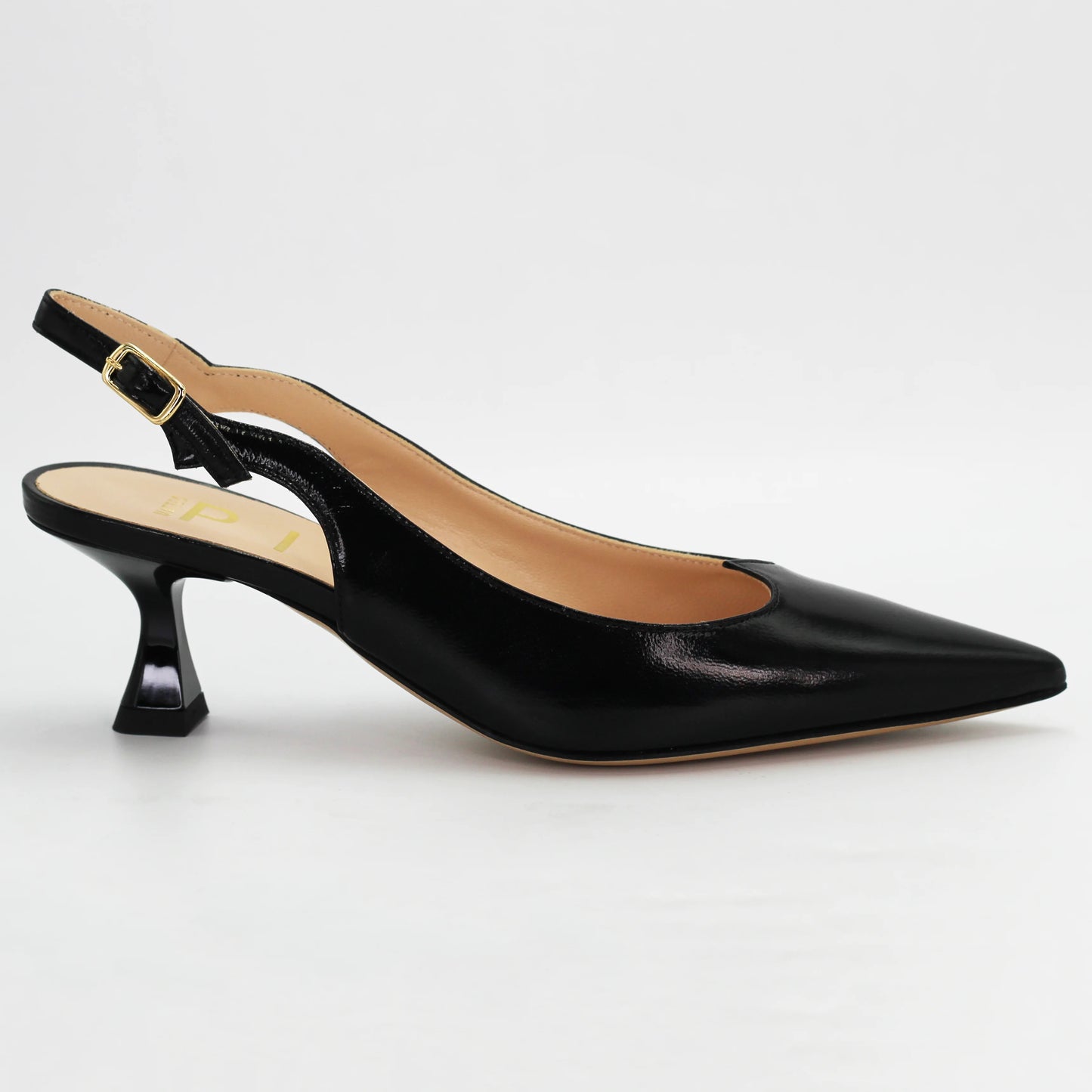 Shop Women's sling back kitten heel in calf leather nero (MP1928) or browse our range of men's Italian clothing and shoes in leather in-store at Aliverti Cape Town, or shop online. We deliver in South Africa & offer multiple payment plans as well as accept multiple safe & secure payment methods.