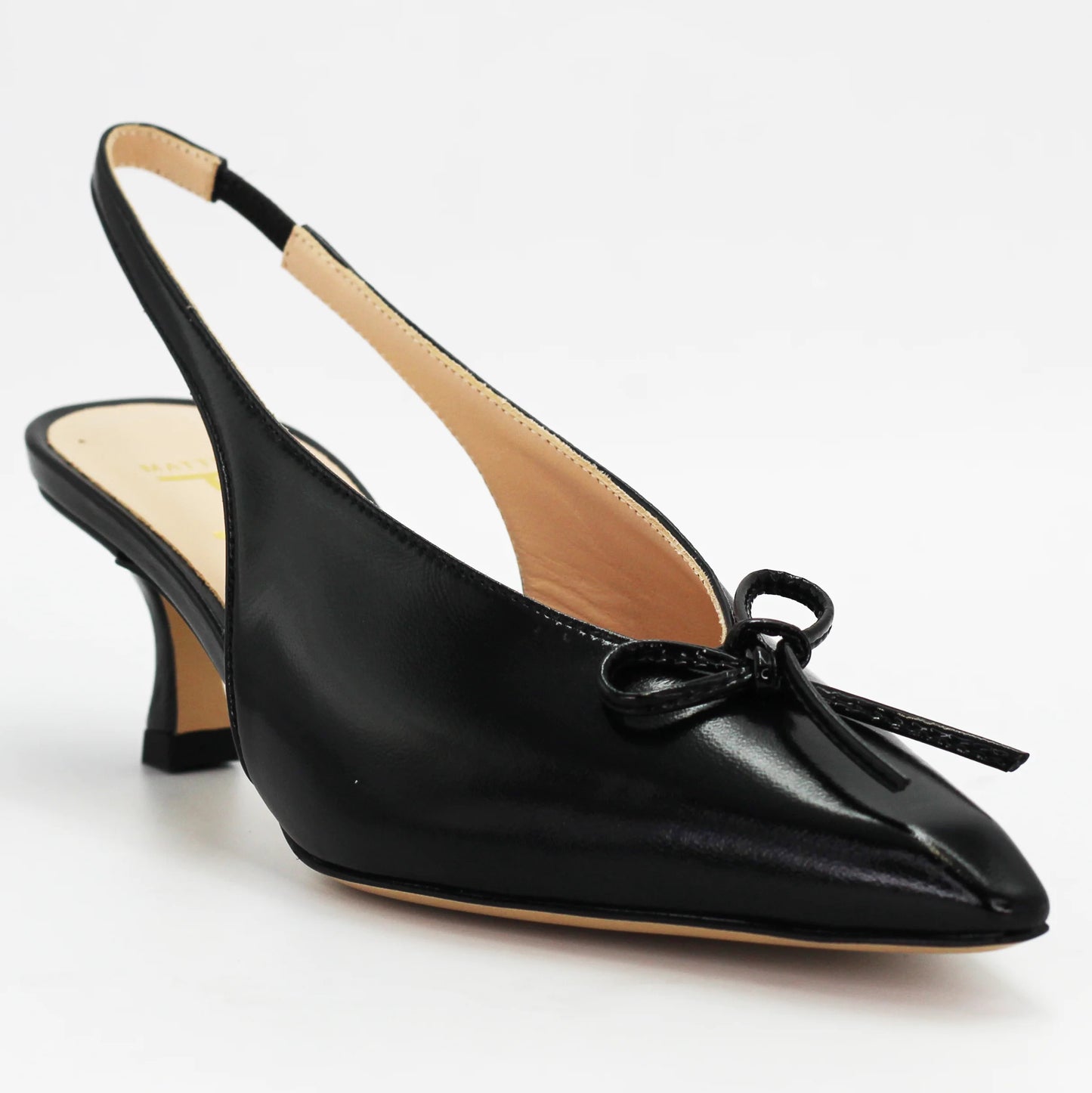 Shop Women's slingback with bow in calf leather nero (MP1135) or browse our range of men's Italian clothing and shoes in leather in-store at Aliverti Cape Town, or shop online. We deliver in South Africa & offer multiple payment plans as well as accept multiple safe & secure payment methods.