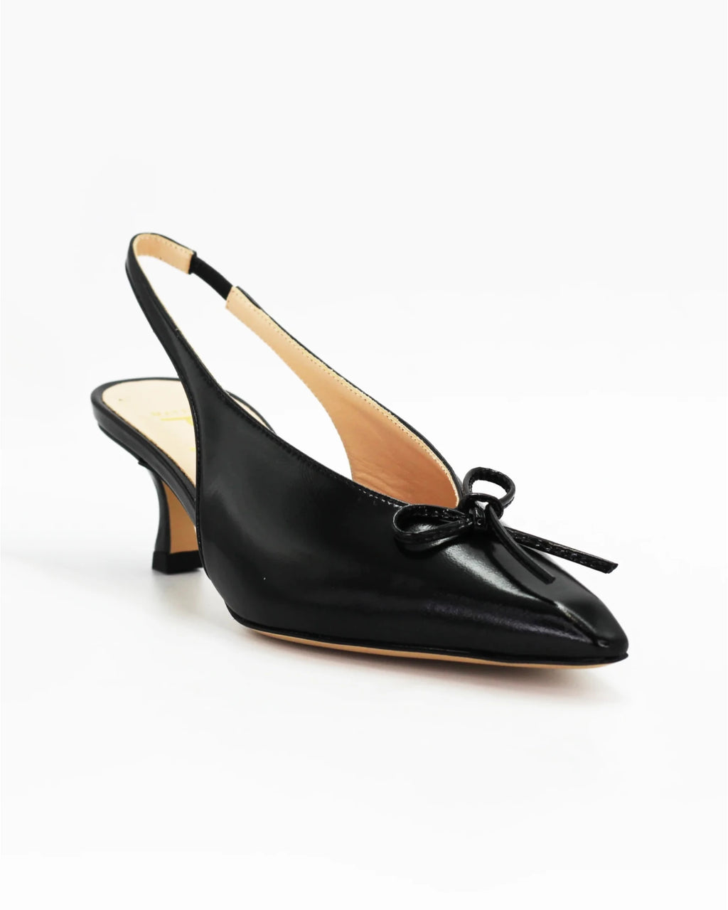 Shop Women's slingback with bow in calf leather nero (MP1135) or browse our range of men's Italian clothing and shoes in leather in-store at Aliverti Cape Town, or shop online. We deliver in South Africa & offer multiple payment plans as well as accept multiple safe & secure payment methods.